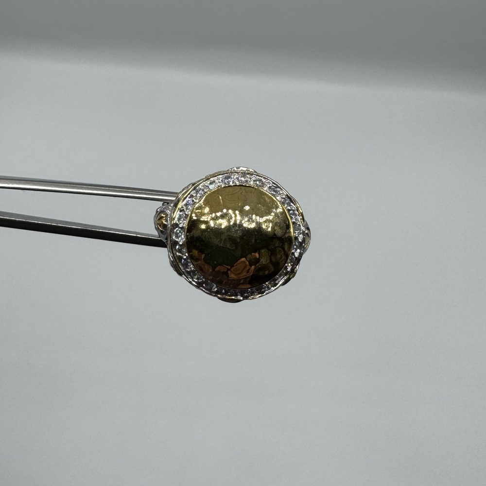 18k Hammered Dome Ring - Picture 5 of 13